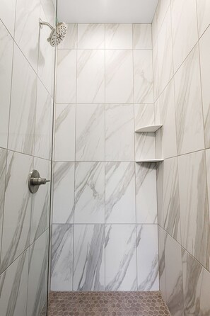 Shower, towels