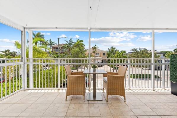 Property grounds - Bermuda Isles Villas #34 (Lauderdale-by-the-Sea)