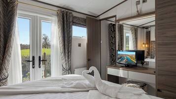 2 chambres, bureau, fer et planche à repasser, Wi-Fi