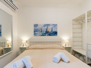 3 camere, culla da viaggio, Wi-Fi gratuito