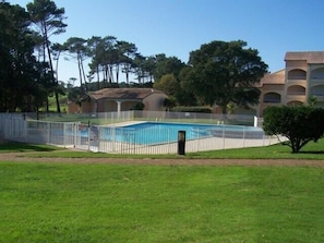 Pool - Green n°69 (MOLIETS ET MAA)
