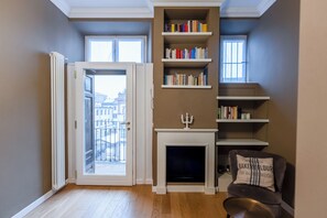 Deluxe Apartment | Living area - Bramante Luxury Apartments by InnStay (Milan)