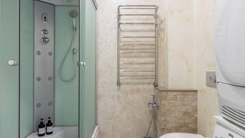 Apartment, Air conditioning, City View | Bathroom | Shower, towels, soap, toilet paper