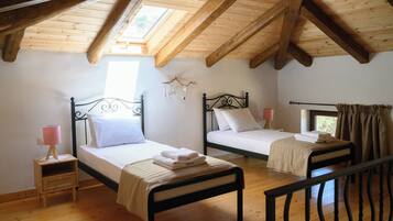 2 bedrooms, iron/ironing board, travel crib, free WiFi