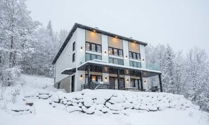 Exterior - Spa, Mountain, Pool table - Le Haut 132 (Notre-Dame-Auxiliatrice-de-Buckland)