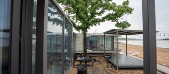 Vessel 3 - Sleek Waterfront Vessel | Backyard • AC/Heat • Nature Escape