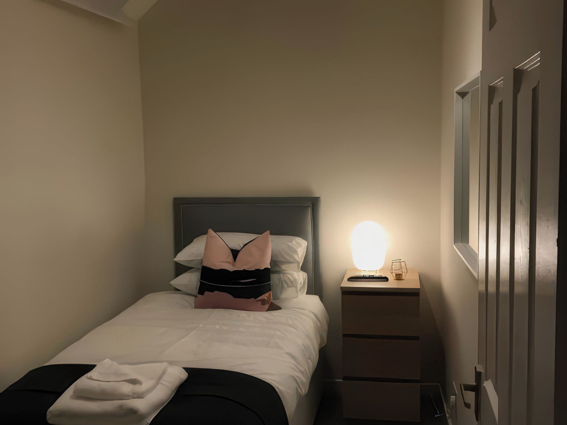 2 chambres, décoration personnalisée, ameublement personnalisé