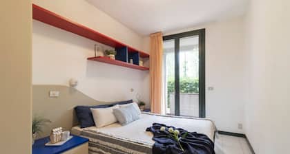 Apartments nestled in the pine forest of Rosolina Mare, just a few steps from the sea.