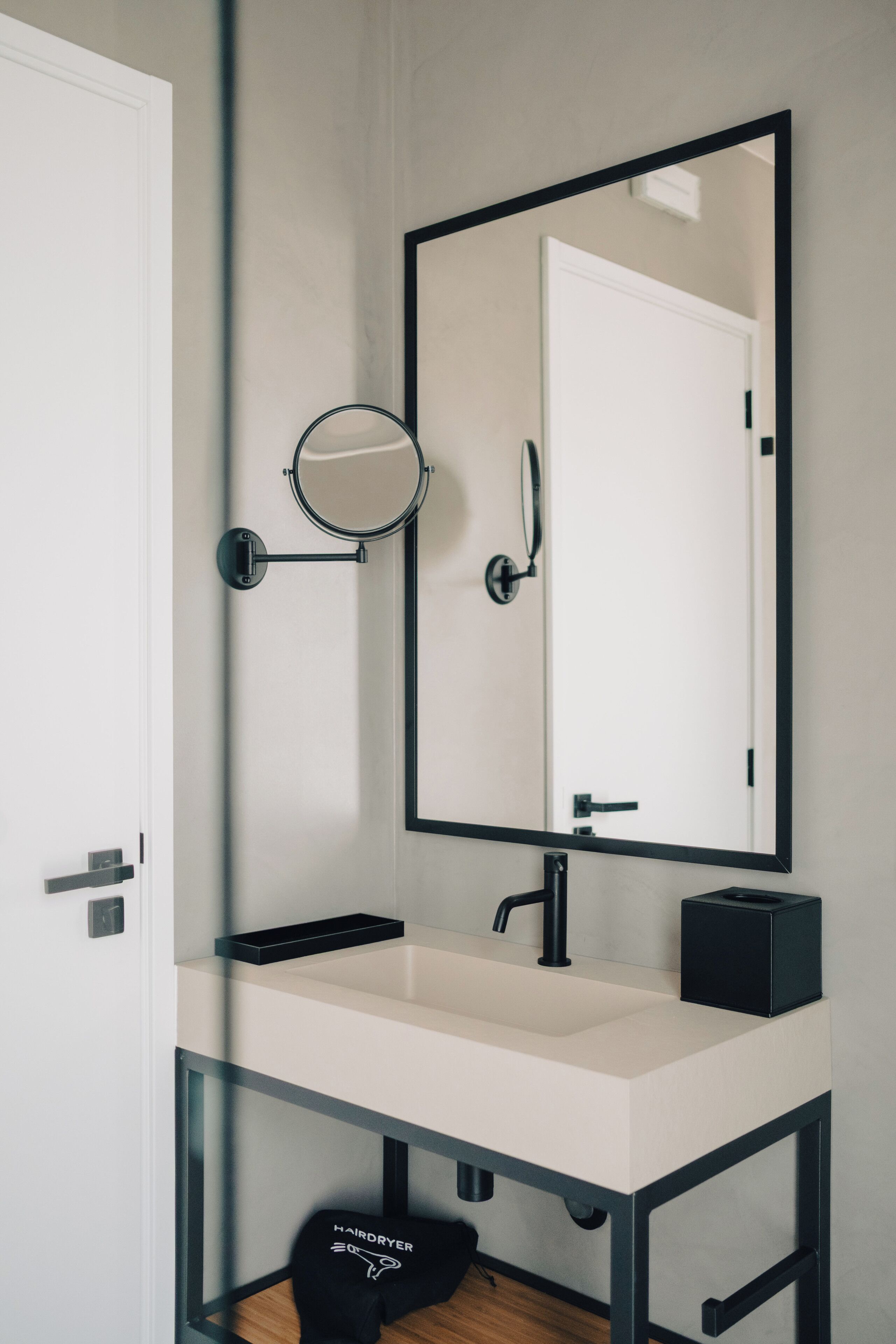 淋浴设施、免费洗浴用品、吹风机、毛巾