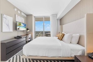 1 bedroom, desk, iron/ironing board, WiFi