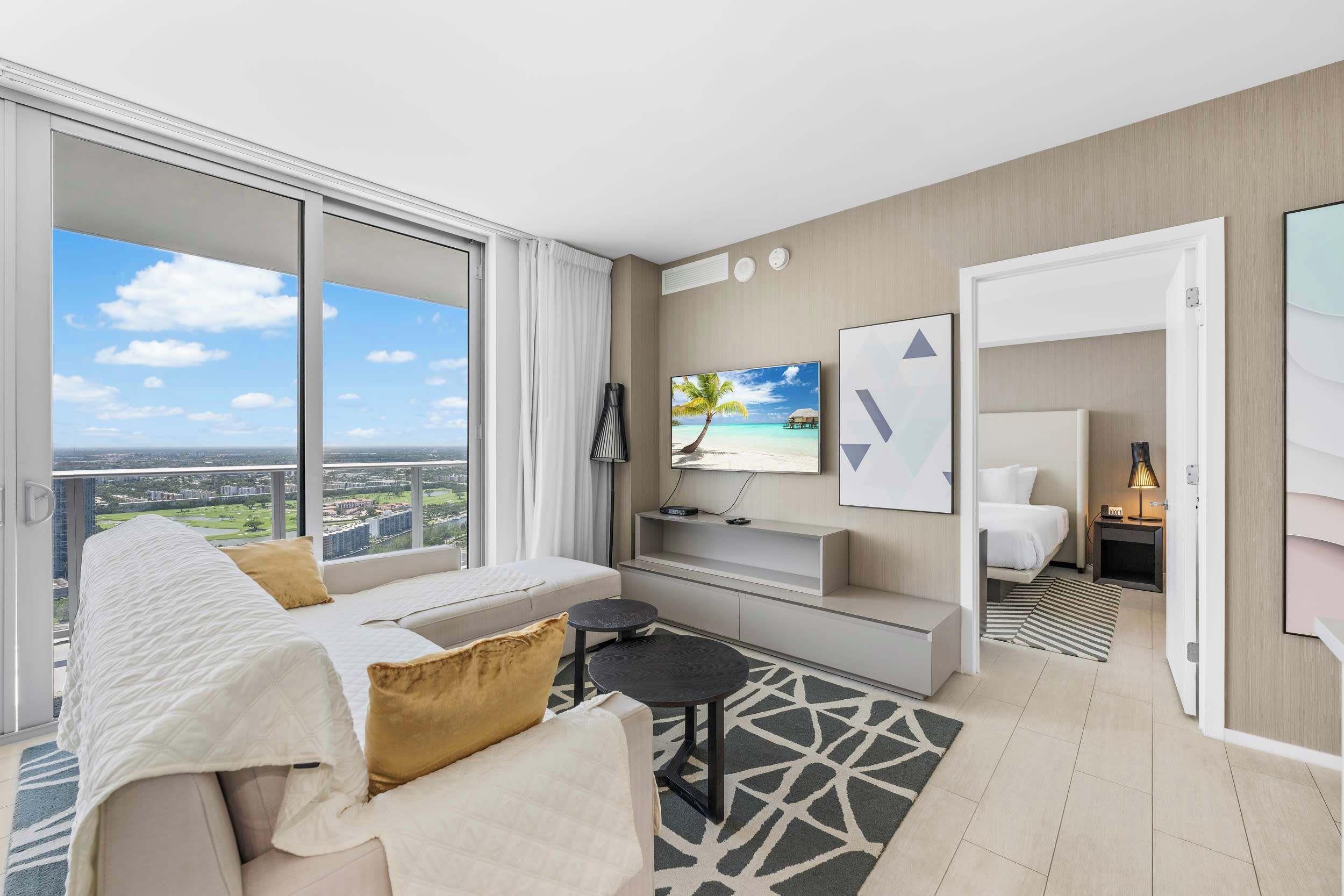 1 多间卧室、办公桌、熨斗/熨衣板、WiFi