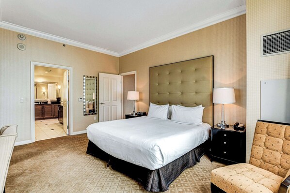 1 bedroom, desk, iron/ironing board, WiFi