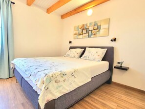 3 bedrooms, free cribs/infant beds, bed sheets - Villa Rosea Domus Zadarvillas (Benkovac)