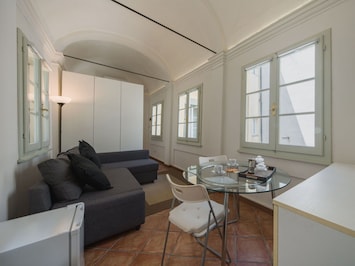 Diseño De Interiores, Mueble, Piso, Techo, Suelo, Departamento, Habitación, Sofá, Sala