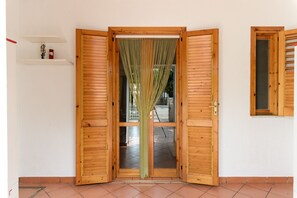 3 bedrooms