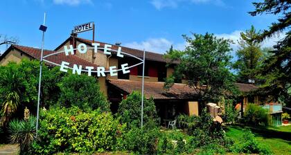 chambre double clim, douche,wifi, parking piscine
A cÎté de Figeac, Villefranche