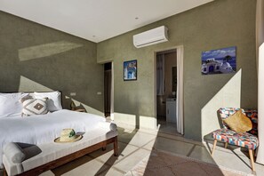 Deluxe Double Room, Pool View