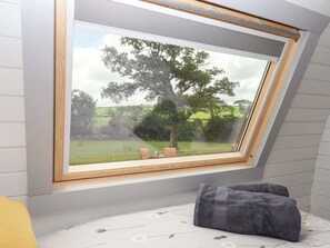 1 quarto, individualmente decorados, individualmente mobiliados