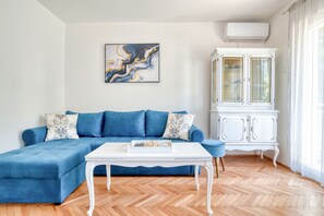 Smart TV, computer monitors, printers