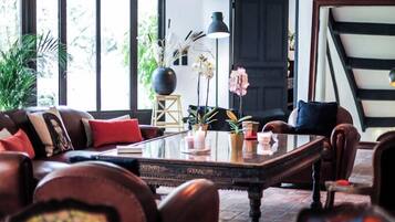 Kawasan tempat duduk lobi