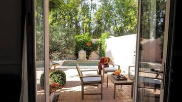 Phòng Superior | Hiên