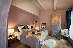 Chambre supérieure | Coffre-fort, accÚs au Wi-Fi (inclus)