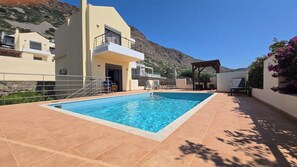 Outdoor pool - Spinalonga View Villa (Eloúnda)