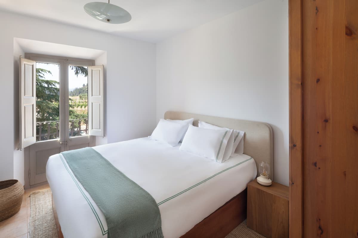 Superior-Doppel- oder -Zweibettzimmer, Balkon, Blick auf den Weinberg