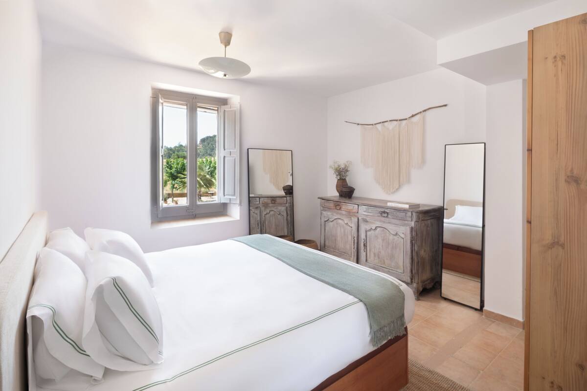 Junior-Doppelzimmer, Blick auf den Weinberg