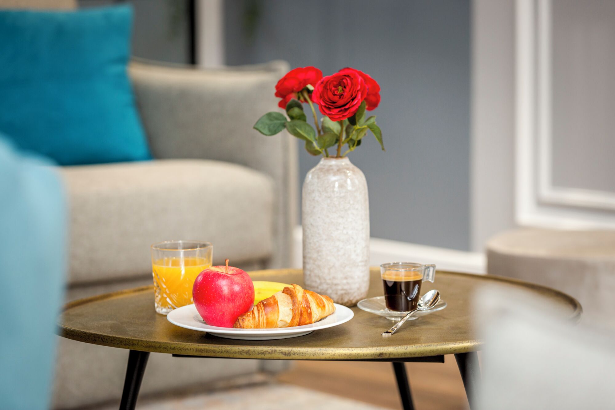 Frokost med lokale retter hver dag (mot et tillegg)