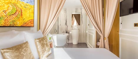 Apartment, Stadtblick | Allergikerbettwaren, Pillowtop-Betten, Zimmersafe, individuell dekoriert