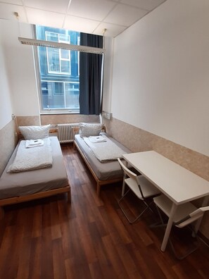 Twin Room (#118) - 2-Rent Group Hostel Zimmer&Apartments GKP2 (Munich)