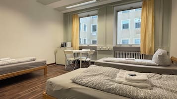 Trippelrum | Unika möbler, strykjärn/strykbräda, gratis wi-fi och sängkläder