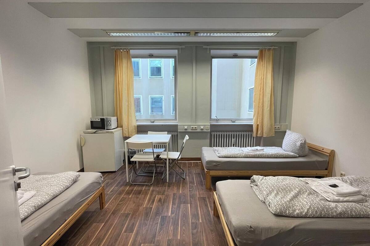 Triple Room | Iron/ironing board (on request), WiFi (free), individually furnished