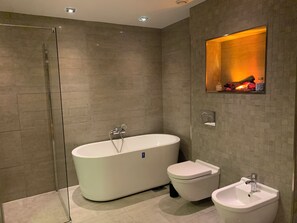 Shower, hair dryer, bidet, towels - Spacious 5-bedroom villa with beautiful panoramic view!! (Buskerud)