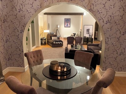 Spacious 5-bedroom villa with beautiful panoramic view!!