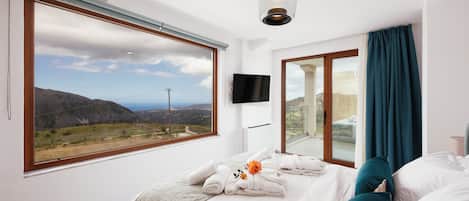 6 chambres, Wi-Fi gratuit, draps fournis