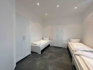 4 chambres, Wi-Fi gratuit, draps fournis