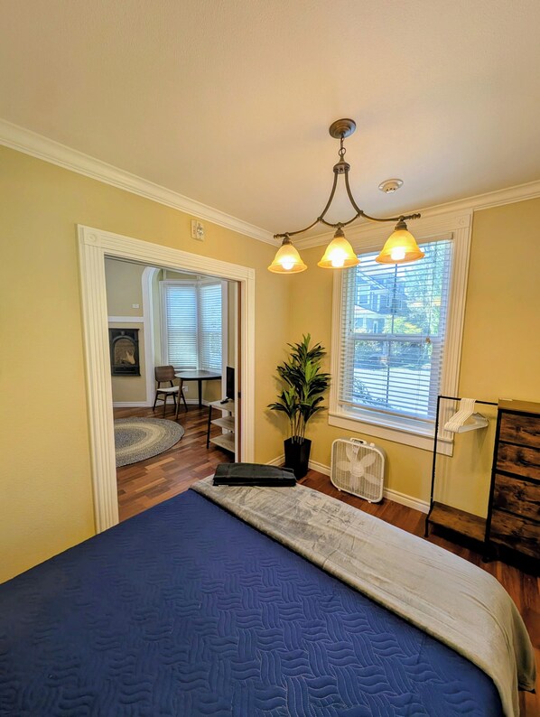 1 bedroom, free WiFi, bed sheets