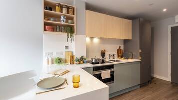 Studio, Non Smoking | Private kitchen