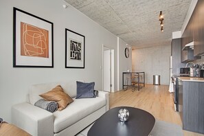 Fernseher, Arbeitsbereiche