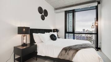 2 bedrooms, desk, iron/ironing board, travel cot