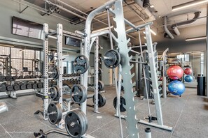 健身设施