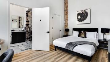 2 habitaciones, tabla de planchar con plancha, wifi y ropa de cama