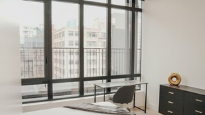 2 間睡房、書桌、熨斗/熨衫板、Wi-Fi