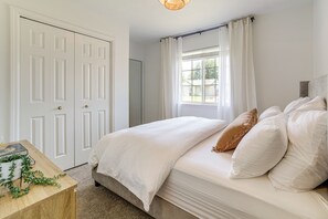 House (3 Bedrooms) | Interior - 7 Mi to Dtwn: Charming Retreat w/ Yard in Boise (Boise)