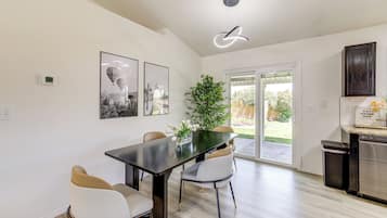 Rumah (3 Bedrooms) | Interior