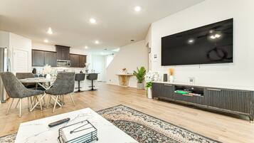 Apartment (3 Bedrooms) | Interior