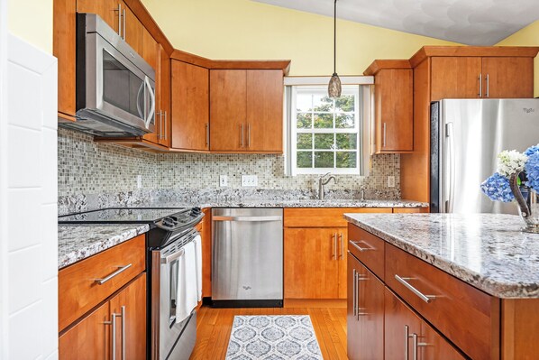 Microwave, oven, stovetop, dishwasher