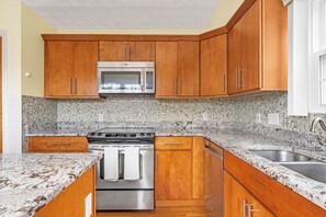 Microwave, oven, stovetop, dishwasher